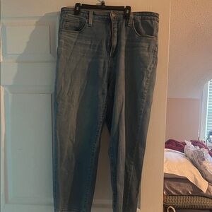 Universal Thread Women's Straight Leg Blue Jeans